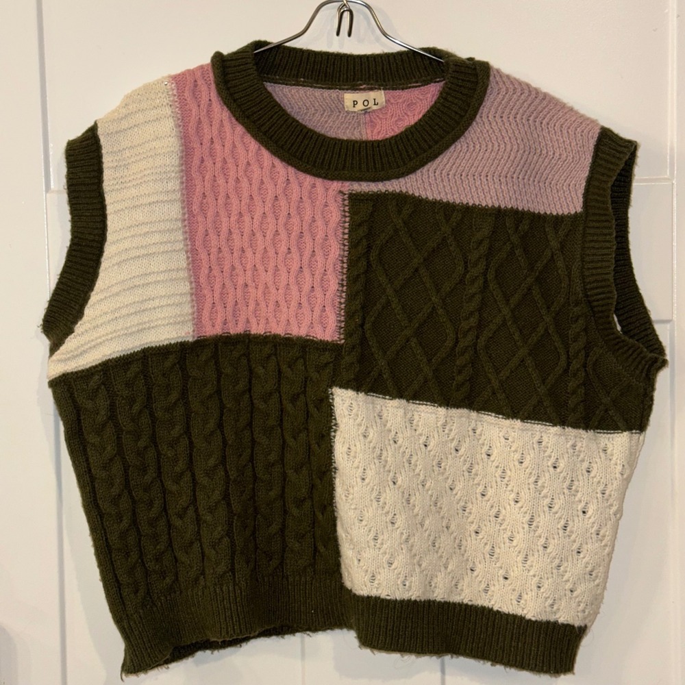 POL Womens Patchwork Cable Knit Sweater Vest Olive Pink Cream Colorblock Small